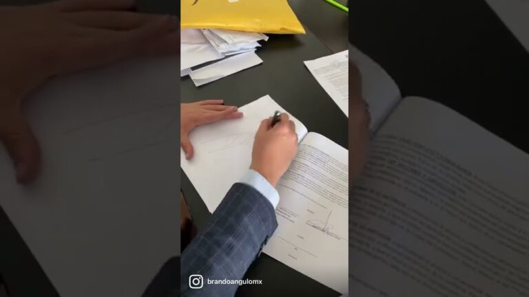 contrato no firmado en todas sus hojas