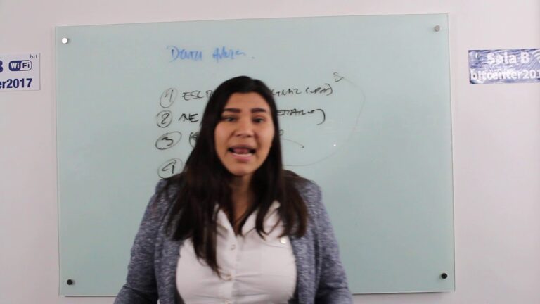 cuanto cuesta cambiar de nombre una escritura