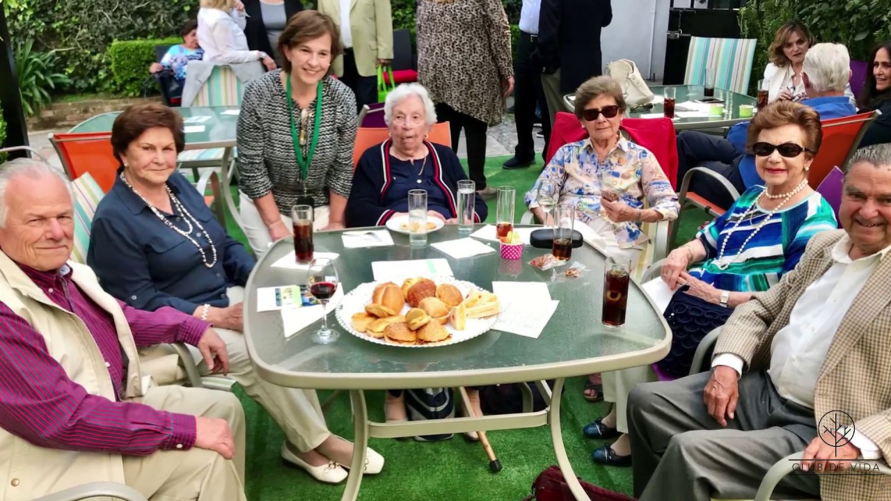 requisitos para abrir un centro de dia